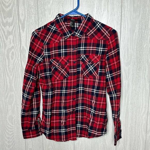 Forever 21 red plaid button down long sleeve shirt size small - Picture 1 of 4